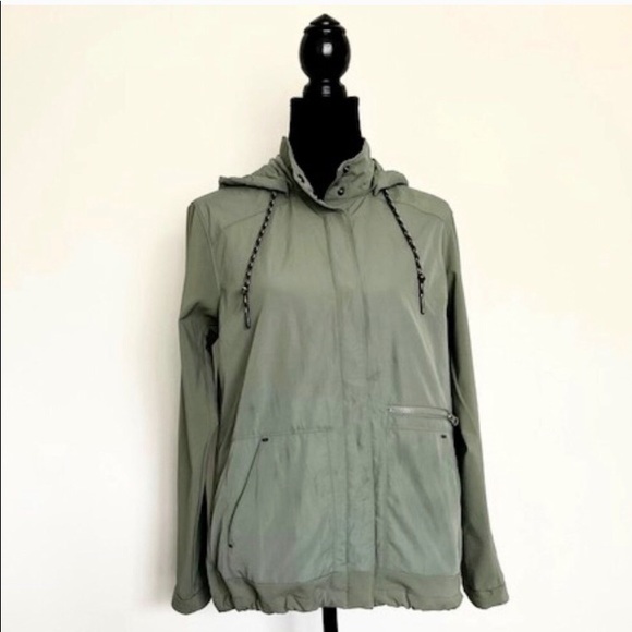 Columbia windbreaker jacket - Picture 1 of 3